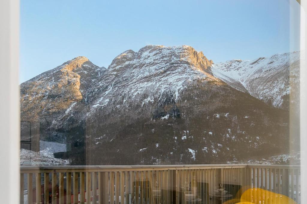 Hardangerpark As Hotel Kinsarvik Exterior photo